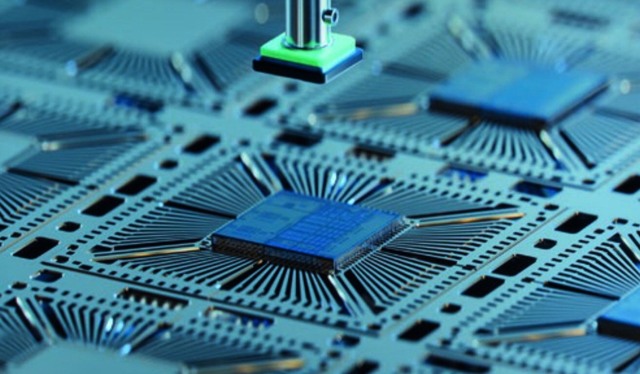 Fabless Semiconductor Implementation: KUMAR: 9780071502665